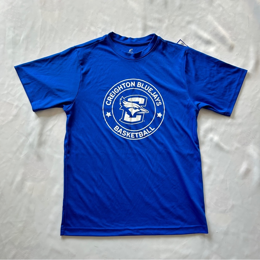 NWT Medium Creighton Bluejays Blue Tshirt Basketball Athletic Logo Casual Sport